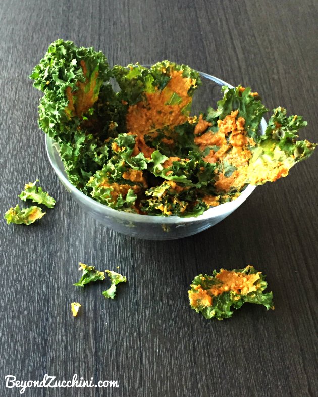 Spicy-Vegan-Cheesy-Kale-Chips 3